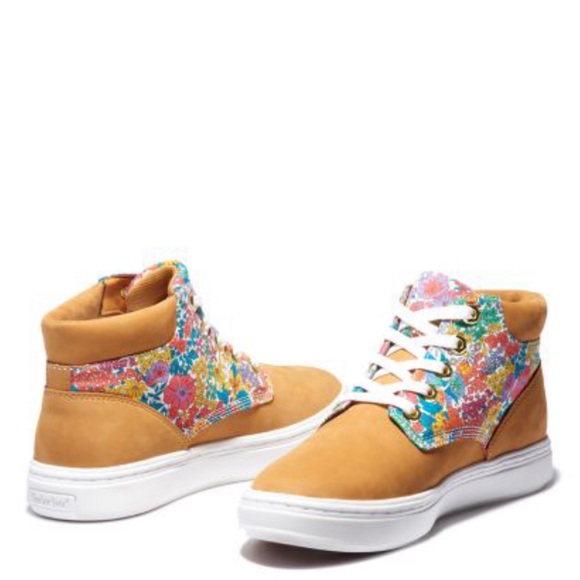 TIMBERLAND WOMEN'S BRIA CHUKKAS LIBERTY FABRIC - Picture 6 of 8